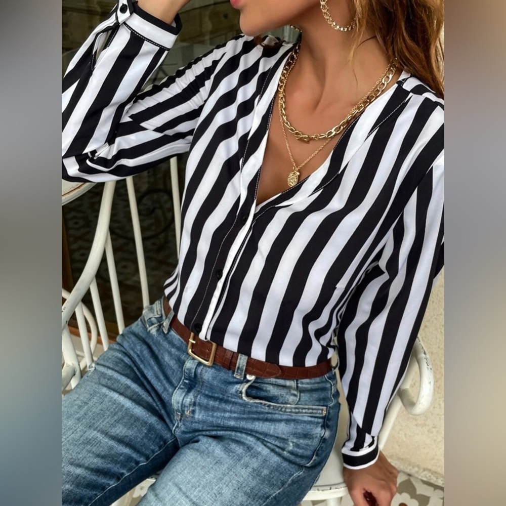 NWOT SHEIN Striped Print Button Down Blouse - Black & White - Size L